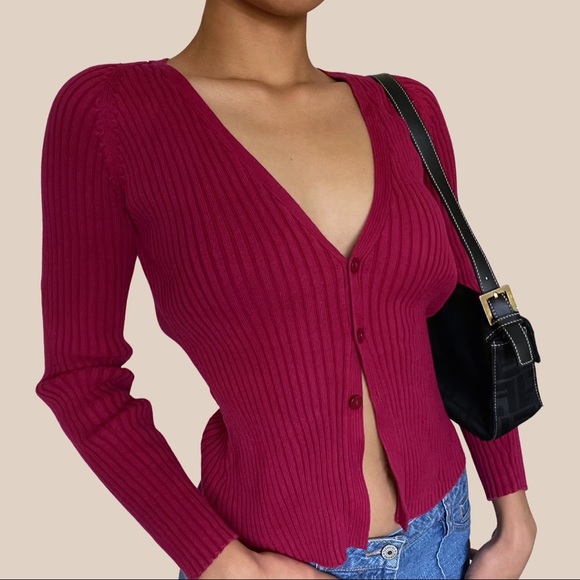 Burgundy cardigan โค๏ธ - Picture 3 of 4